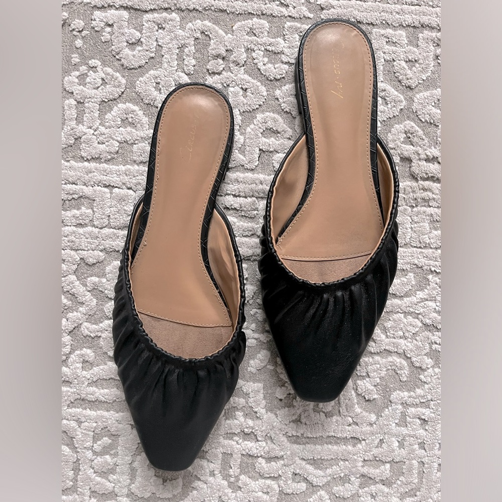 Sam Edelman Rubber Soled Black Mules.          Size 8